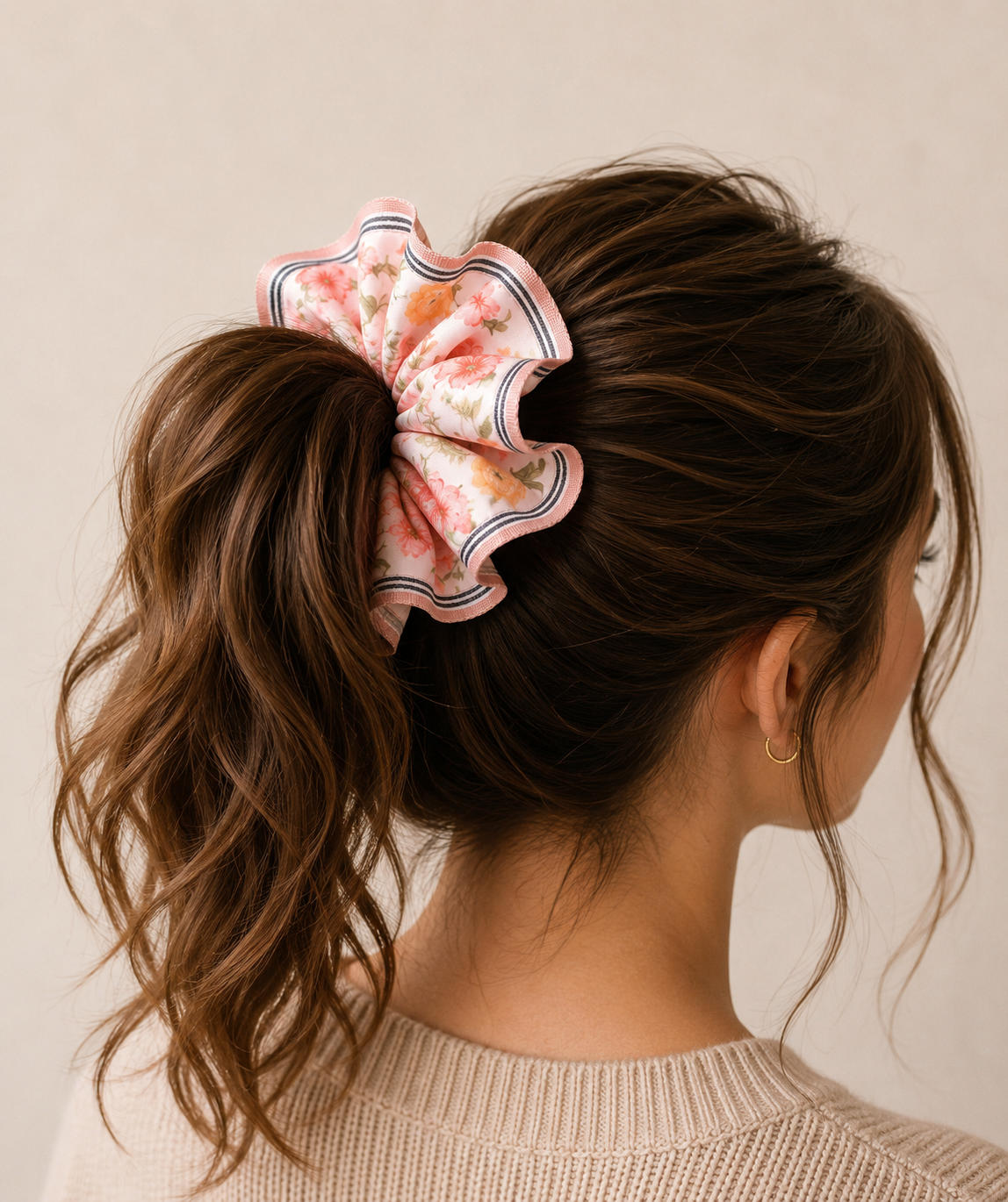 Courtside Floral Oversized Scrunchie
