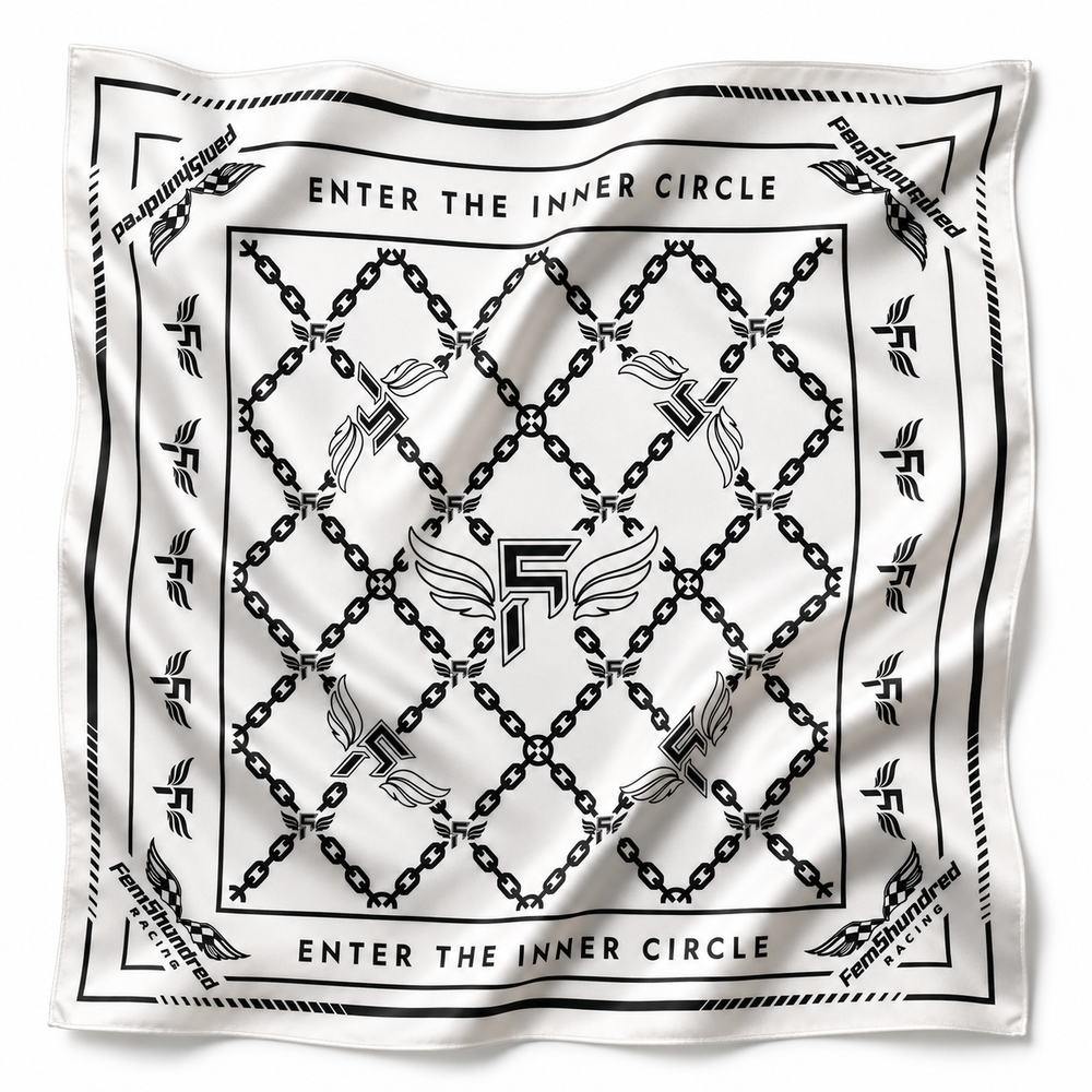 Eminence Chain Scarf
