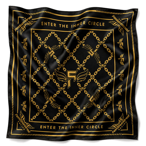 Eminence Chain Scarf in Midnight Trophy